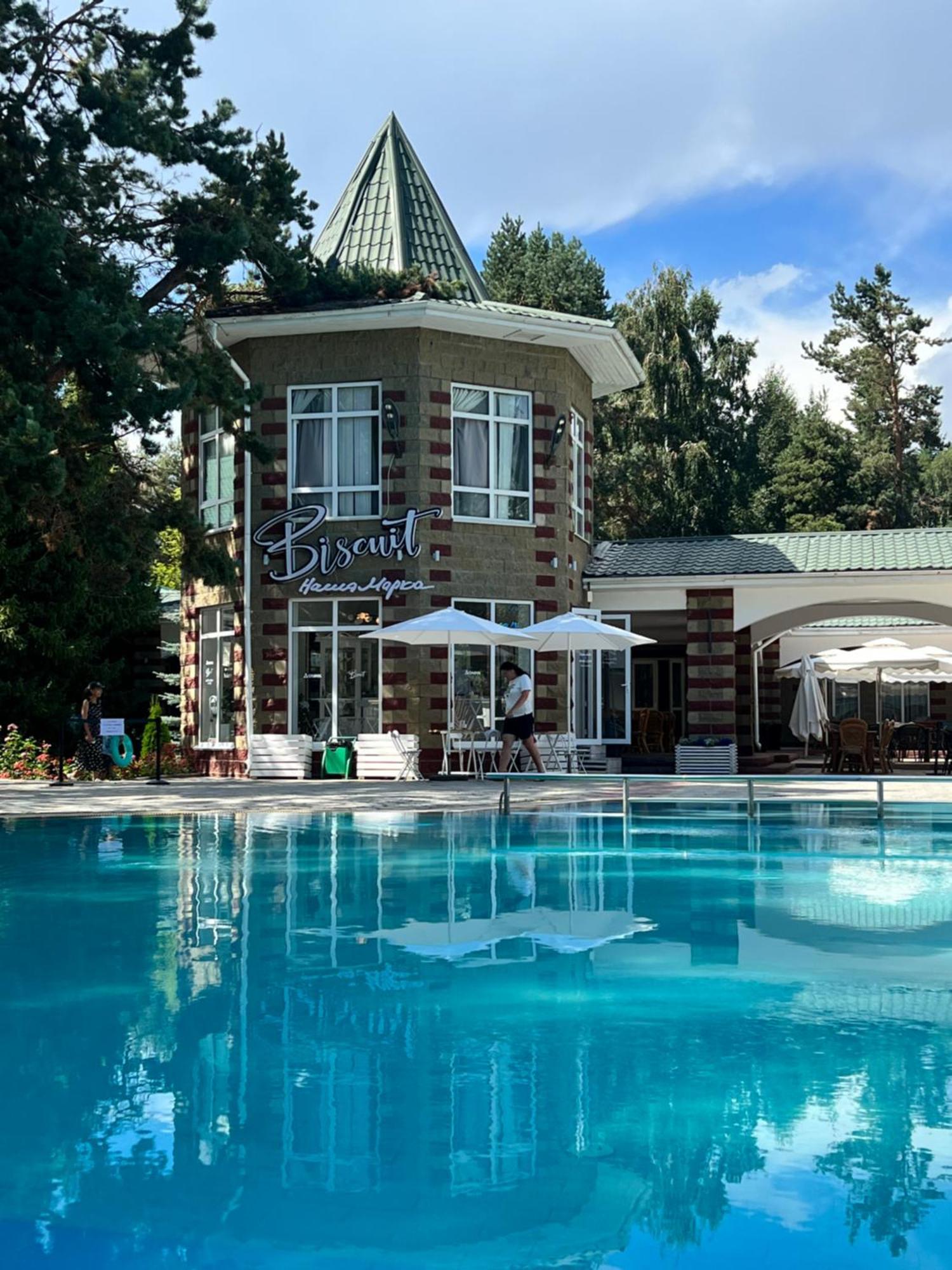 Радуга Иссык-Куль Aparthotel Chon-Sary-Oy Екстериор снимка